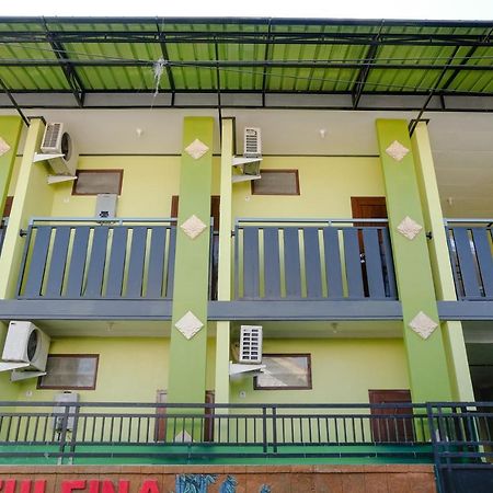 Zulfina Homestay Syariah Mitra Reddoorz Banyuwangi  Luaran gambar